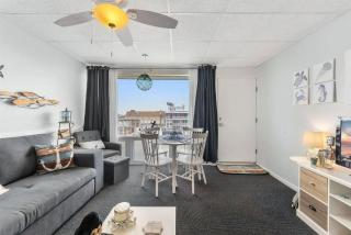 6701 Atlantic Ave, Unit 301 - 0