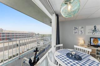 6701 Atlantic Ave, Unit 301 - 4