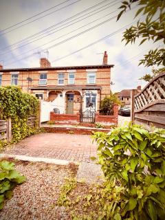 2 bedroom Hidden Gem in Stamford with parking - Stamford - 9