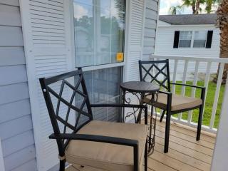 Tiny House in RV Resort - North Fort Myers - 2