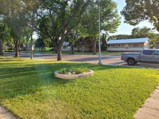 Spacious 3-Bedroom Home. - Regina - 2
