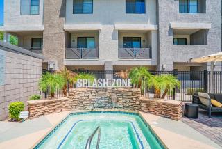 Lavish 2BD Walk to Westgate Pool Gym WD - Glendale - 2