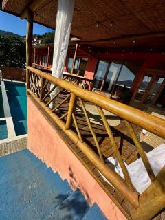 Jacuzzi e Piscina com Borda Infinita e Vista Incrível para o Mar - 1