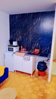 Des studios idéaux pour les professionnels tramway devant l'immeuble - 2