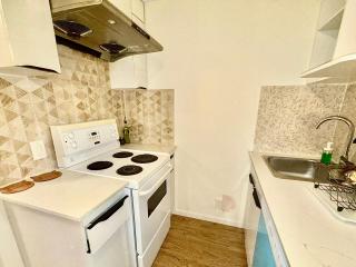 Lumen Hollow, Entire Private Guest Suite - Distriktgemeinde Maple Ridge - 6