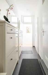 Spacious Stone Belvedere Apartment - Wien - 9