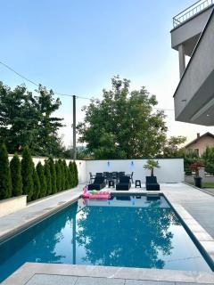 Villa Sunrise with swimming pool - Sarajevo - 8