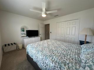 32 Pool Home In Rotonda Lakes - 1