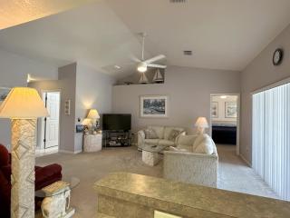 32 Pool Home In Rotonda Lakes - 3