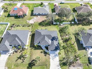 North Port, Close To Water Park - 9