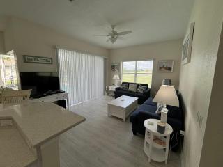 Spacious 3-bed Oasis With Granite Finishes & Pool - Rotonda West - 1