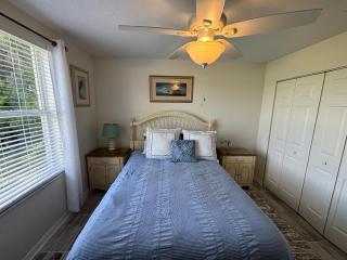 Spacious 3-bed Oasis With Granite Finishes & Pool - Rotonda West - 7