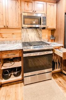 Woodside Retreat - 2