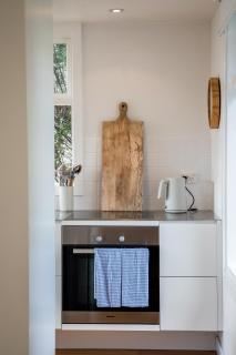 Nellie's Nest- A Stylish Retreat in Leafy Newstead - Newstead - 4