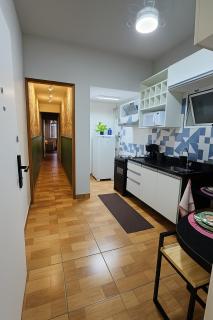 Luxo Copacabana beach, 200m da praia, Aconchegante e silencioso, portaria 24hrs, cozinha completa, banheiro grande, secador e sabonete - 5