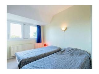 Holiday home in De Panne with barbecue - 7