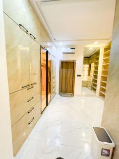 Nova Rise Apartment - Large 3BR with Wifi PS5 247 Power Smart TV - Lekki - 7