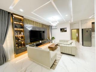 Nova Rise Apartment - Large 3BR with Wifi PS5 247 Power Smart TV - Lekki - 4