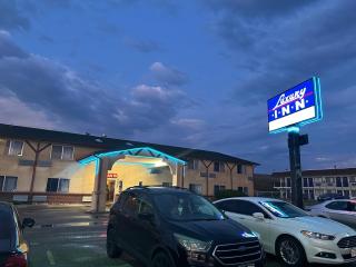 Luxury Inn - 9