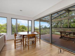 Muwarra Beach House, at Malua Bay - 2