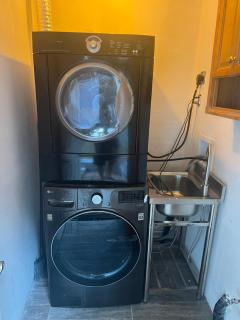 Apartment - Edmonds - 1