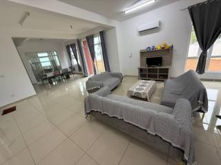 Home in bukit kangkar - Tangkak - 6
