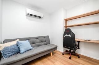 Your Hermit Park Oasis Awaits! - Aitkenvale - 1