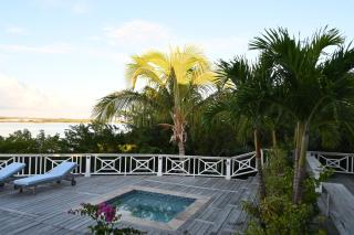 Bahari House - Luxury Oceanfront Villa with Spectacular View, Pool, Spa and Dock - Hartswell - 6