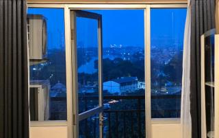 Amazing view Apartment at Kemayoran JIEXPO -Min Stay 3 nights- - 1