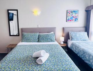 Merivale Court Superior Studio - 3