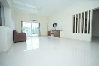 Newly Built Beautiful and Luxurious 3BHK in Tirupati with Fully Functional Kitchen,for upto 25 guests - Tirupati - 0