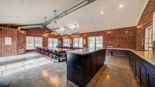 Large Home Sleeps 24 in Santa Claus 5 Mins from Holiday World with a Game Room - Santa Claus - 3
