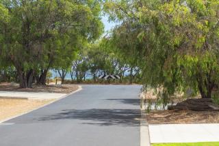 Just Beachy- Large secure backyard - Vasse - 6