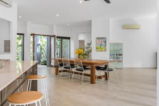 Belle Escapes Villa Vivere - Palm Cove - 1