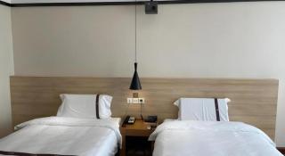 Gya Hotel Tangshan Qian'an Fortune Center - 4