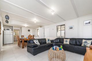 Back Beach In - Coastal Comfort at its best. - Lancelin - 2
