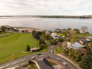 Harbour Views - 3