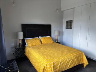 THE DEVLIN APARTMENTS 2 Bedroom Apartment near GMHBA stadium in Geelong - G04 - 1