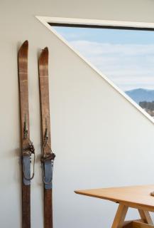 Ski Chalet Vibe With Stunning Lake Wakatipu Views - Queenstown - 3