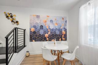 Luxury 3BR Townhome - Northern Liberty - 3