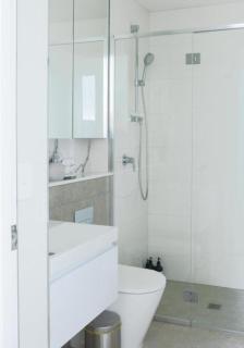 Central Stylish 2BR Apt in Southbank - Melbourne - 4