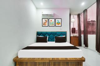 Hotel O Sky - Delhi - 9