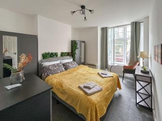 Flat One - Weymouth - 6