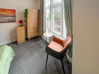 Flat One - Weymouth - 3