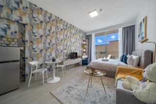 Elegant Studio In Luma 22 Prime Location - 8