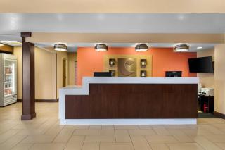 Comfort Suites - Clovis - 3