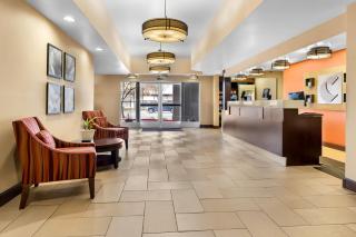 Comfort Suites - Clovis - 1