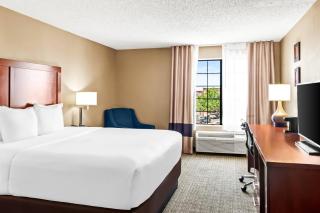 Comfort Inn Santa Fe South - 3