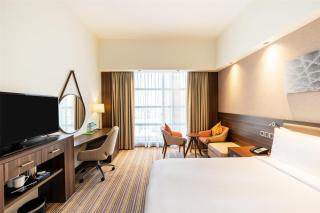 Hampton By Hilton Dubai Airport - Dubai - 5