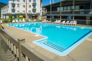 Hotel Stoneham - Stoneham - 8